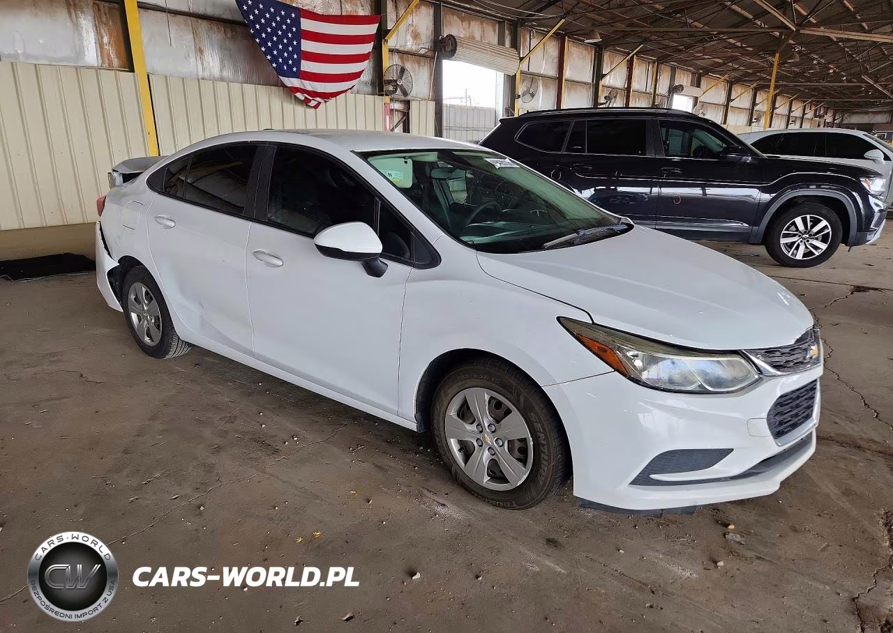 2017 Chevrolet Cruze Ls VIN:1G1BC5SMXH7119313 - 4