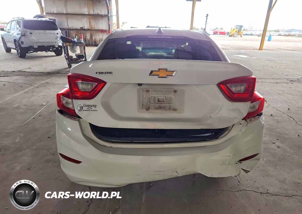 2017 Chevrolet Cruze Ls VIN:1G1BC5SMXH7119313 - 6