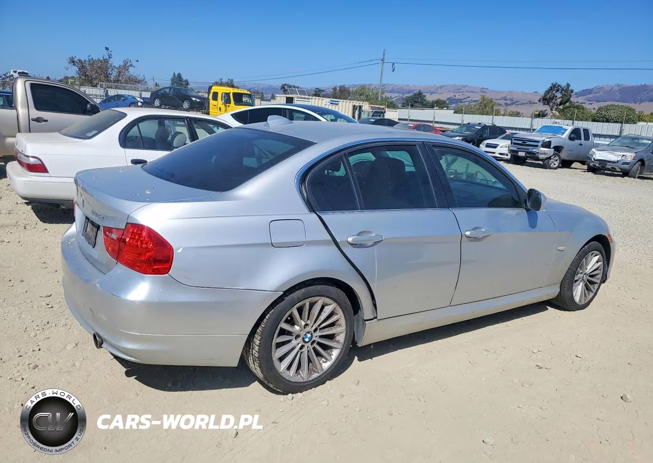 2011 BMW 335 D VIN:WBAPN7C5XBA779496 - 3