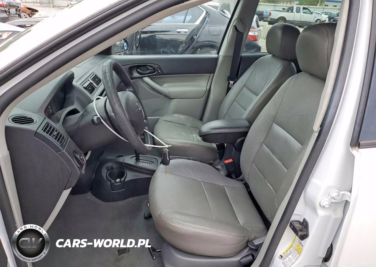2007 Ford Focus Zxw VIN:1FAFP36NX7W112571 - 7