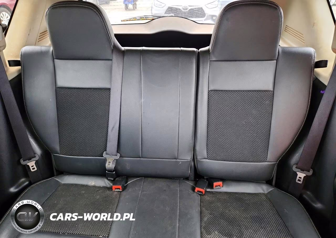 2017 Jeep Compass Latitude VIN:1C4NJDEB8HD196777 - 10