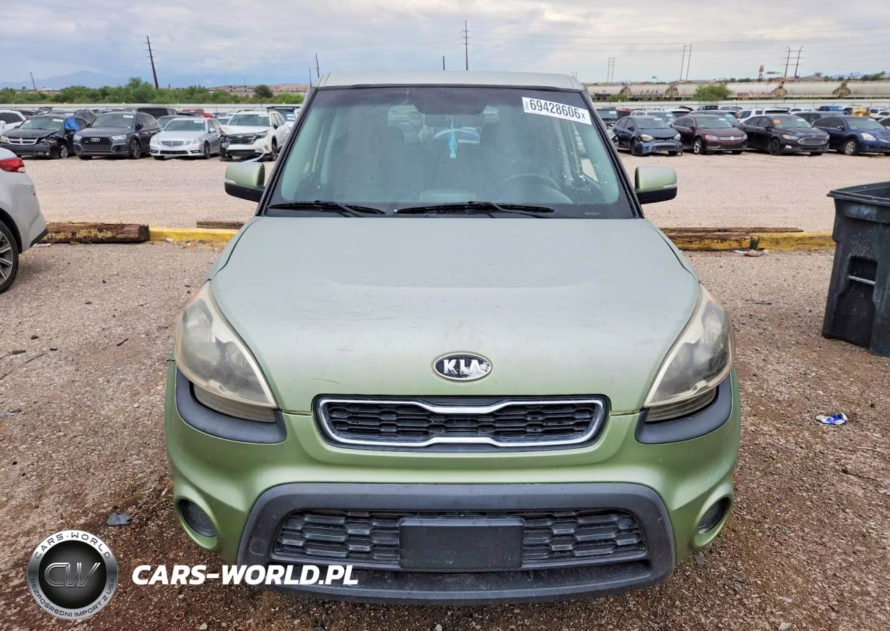 2012 Kia Soul + VIN:KNDJT2A60C7369074 - 5