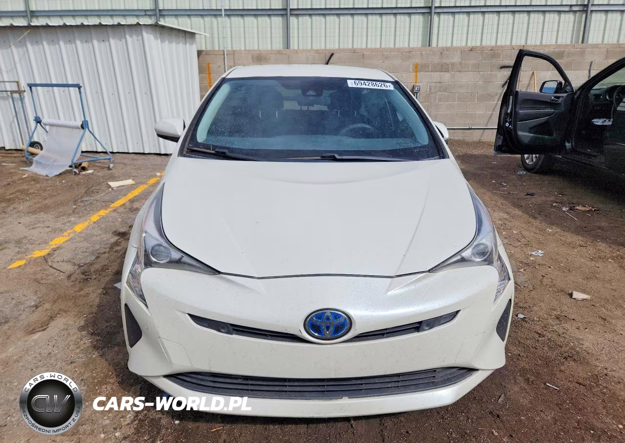 2017 Toyota Prius Two VIN:JTDKBRFU7H3055993 - 5