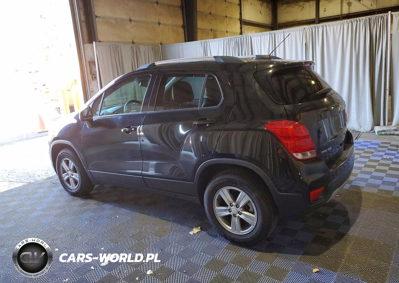 2021 Chevrolet Trax 1Lt VIN:KL7CJPSM8MB371529 - 2