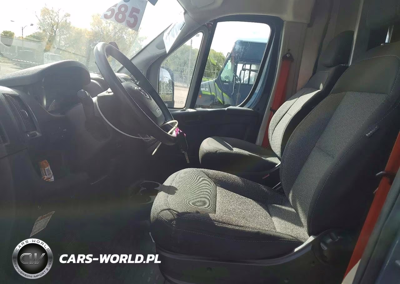 2020 Ram Promaster 3500 Delivery Van VIN:3C6URVJG3LE136321 - 7