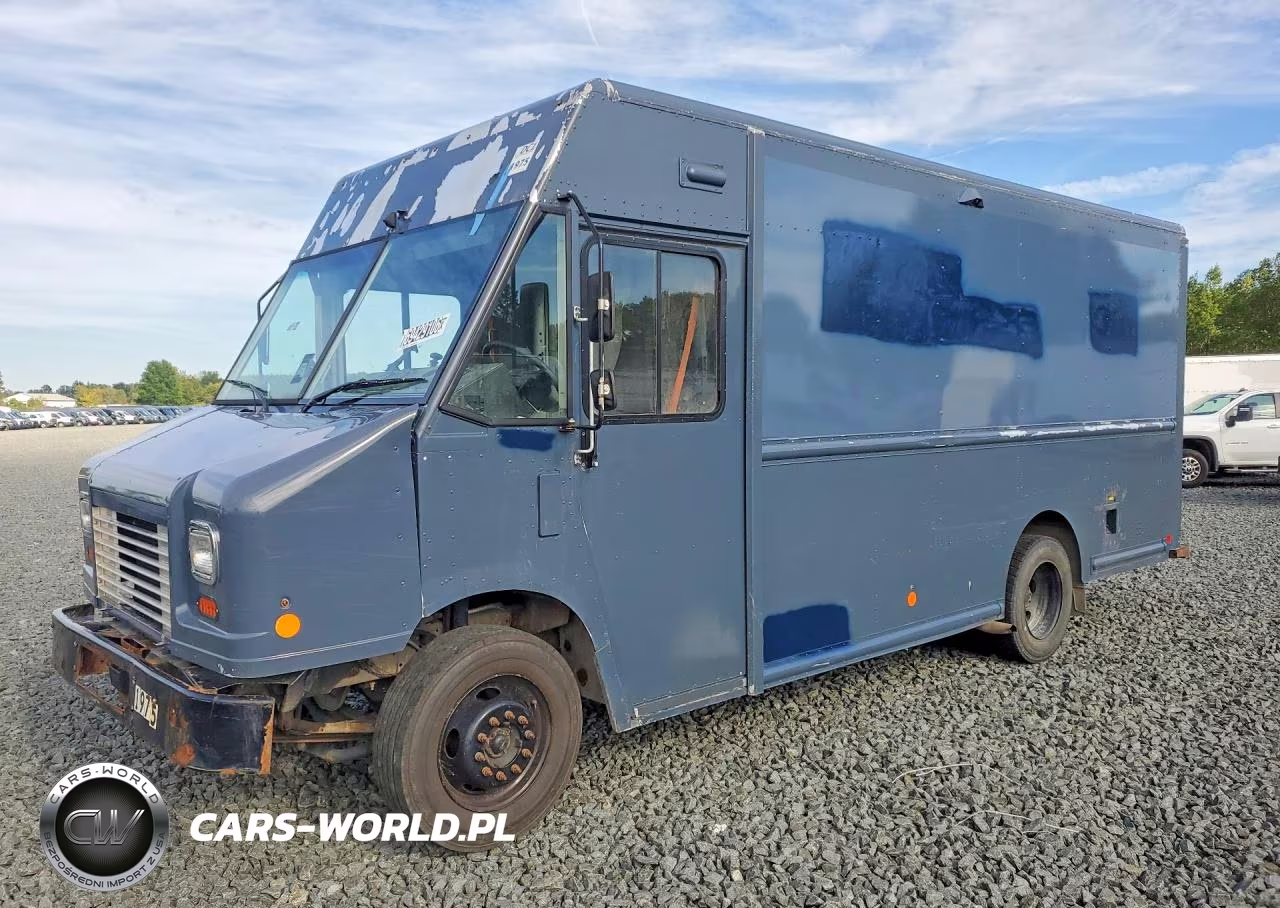 2020 Ford F59 Delivery Truck