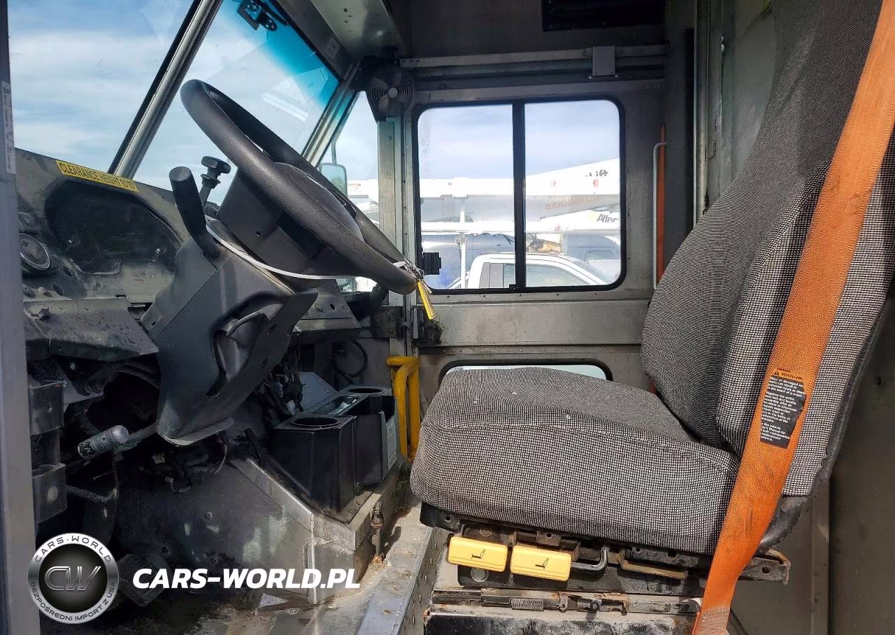 2020 Ford F59 Delivery Truck VIN:1F65F5KN2L0A01975 - 7
