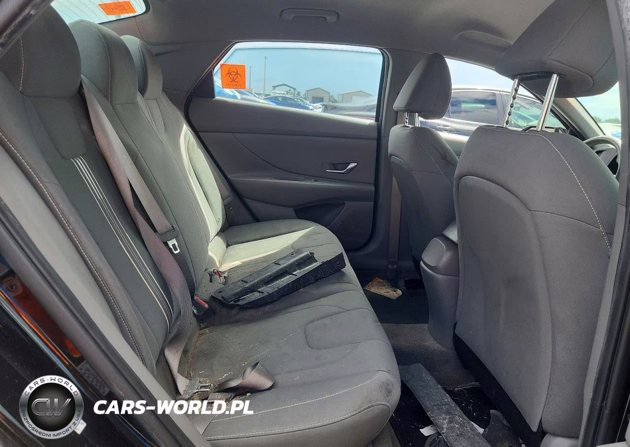 2022 Hyundai Elantra Sel VIN:KMHLM4AG0NU256333 - 10