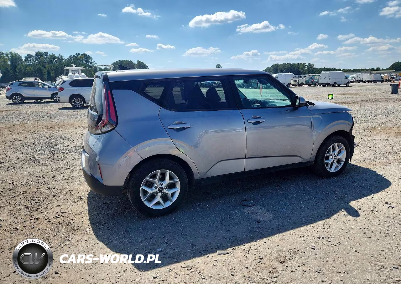 2023 Kia Soul Lx VIN:KNDJ23AU9P7891330 - 3