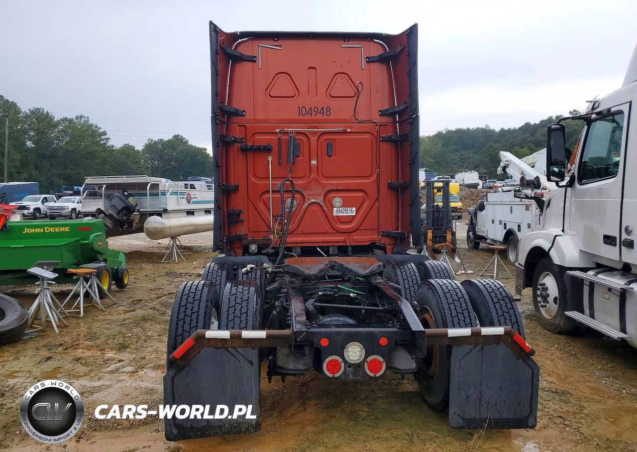 2019 Freightliner Cascadia 126" Sleeper Cab Semi Truck VIN:3AKJHHDR2KSKF7126 - 6