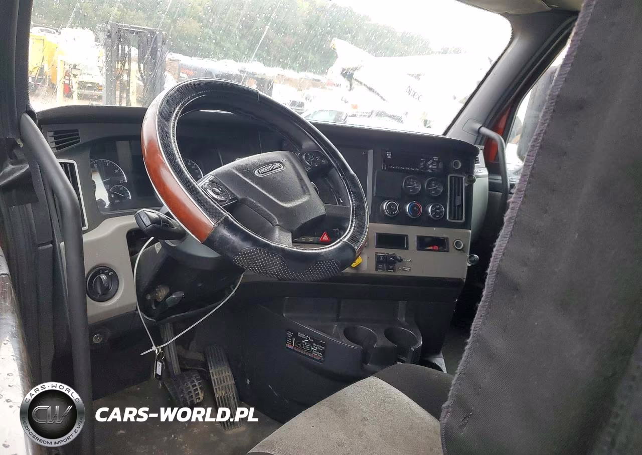 2019 Freightliner Cascadia 126" Sleeper Cab Semi Truck VIN:3AKJHHDR2KSKF7126 - 8