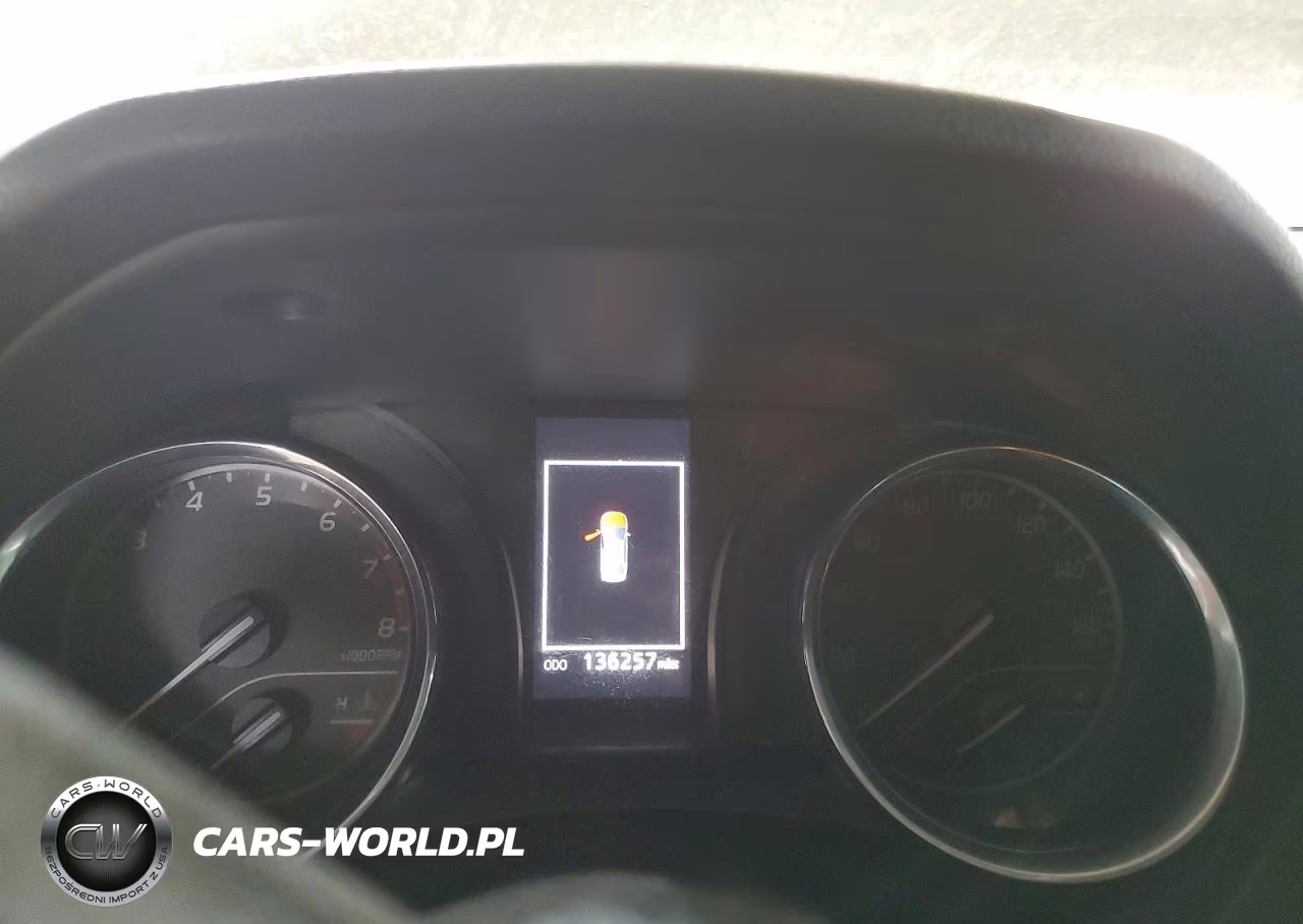 2019 Toyota Camry Le VIN:4T1B11HK9KU238826 - 9