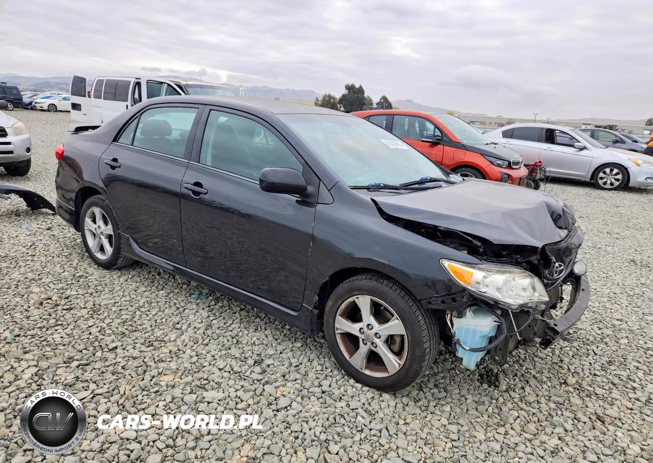 2013 Toyota Corolla S VIN:5YFBU4EE8DP114011 - 4