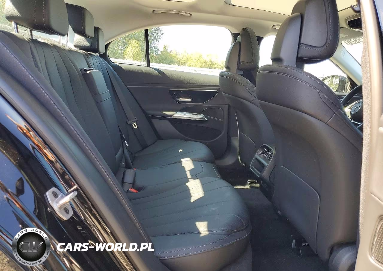 2024 Mercedes-Benz E 350 4Matic VIN:W1KLF4HB9RA057948 - 10