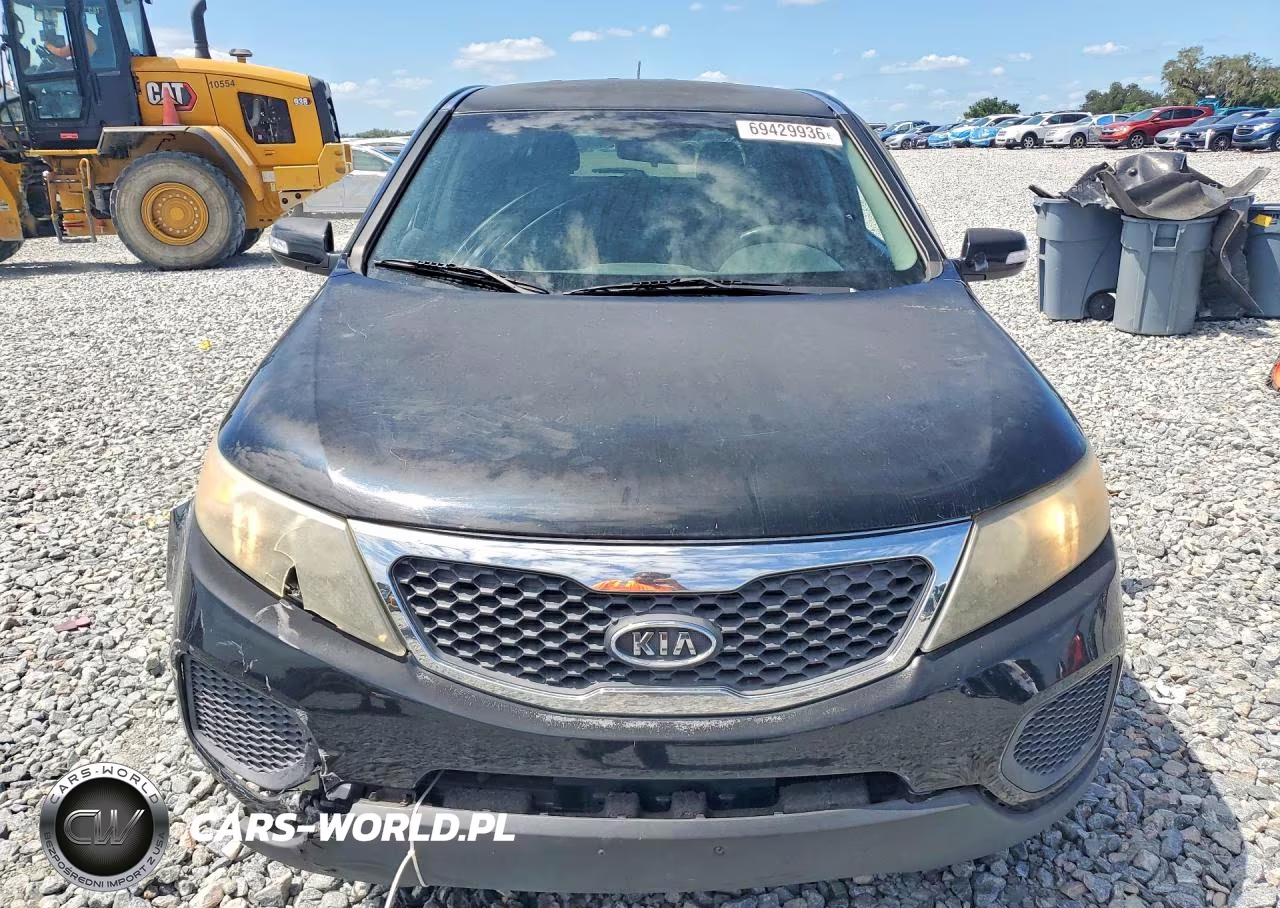 2012 Kia Sorento Lx VIN:5XYKT3A19CG193269 - 5