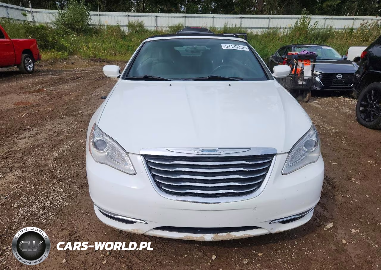 2012 Chrysler 200 Touring VIN:1C3BCBEB1CN121931 - 5