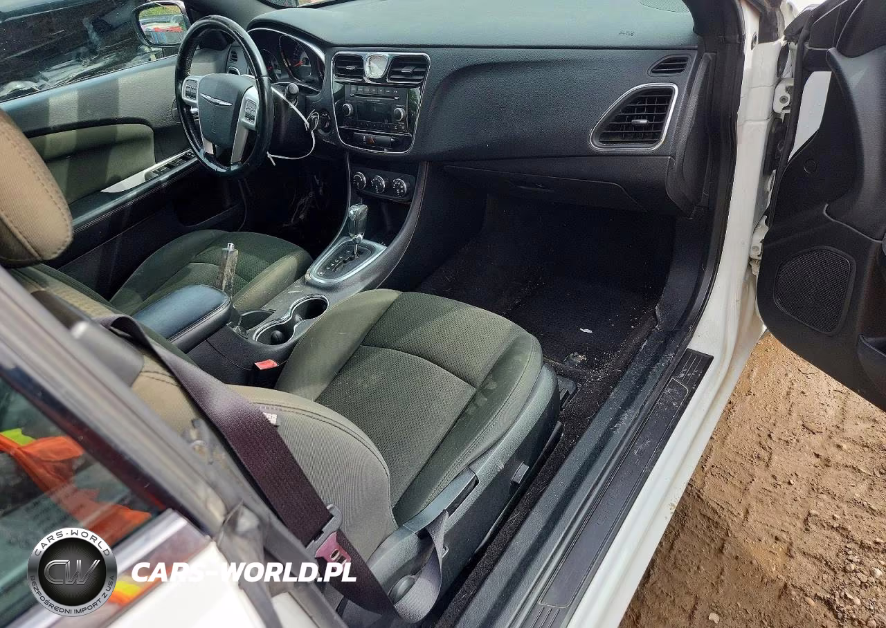 2012 Chrysler 200 Touring VIN:1C3BCBEB1CN121931 - 8