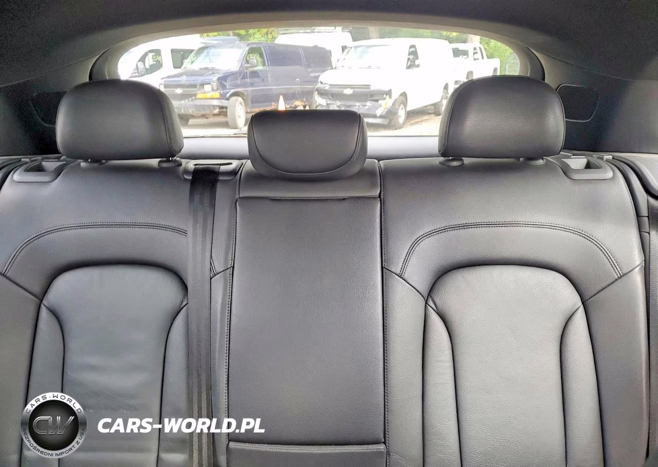2015 Audi Q3 Prestige VIN:WA1GFCFS9FR004277 - 10