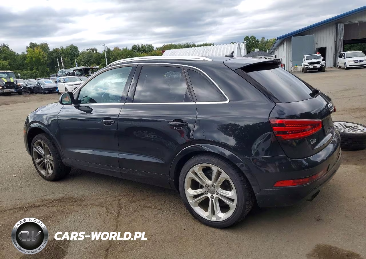 2015 Audi Q3 Prestige VIN:WA1GFCFS9FR004277 - 2