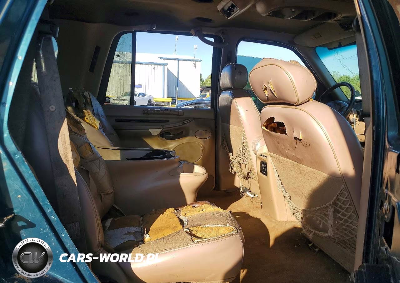 1998 Lincoln Navigator VIN:5LMRU27L4WLJ12985 - 11