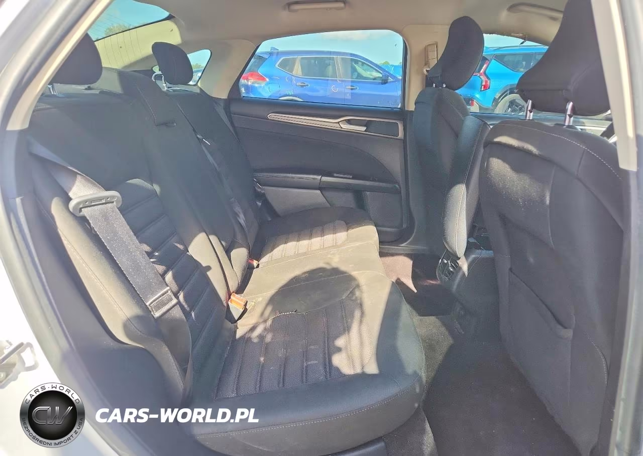 2017 Ford Fusion Se VIN:3FA6P0HD2HR108182 - 10