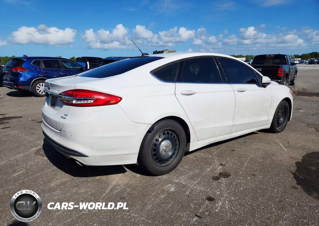 2017 Ford Fusion Se VIN:3FA6P0HD2HR108182 - 3