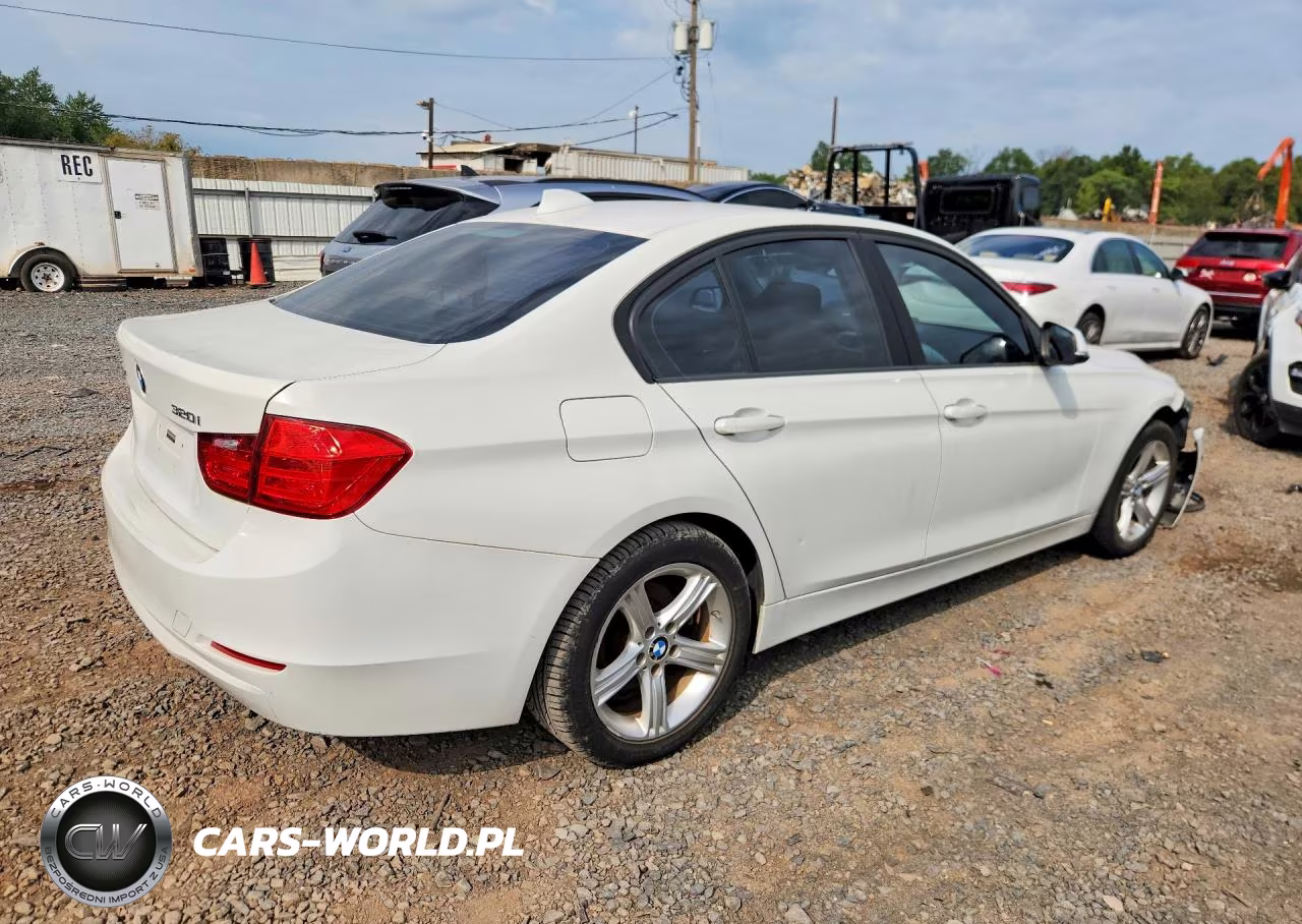 2015 BMW 320 I xDrive VIN:WBA3C3G54FNS73104 - 3
