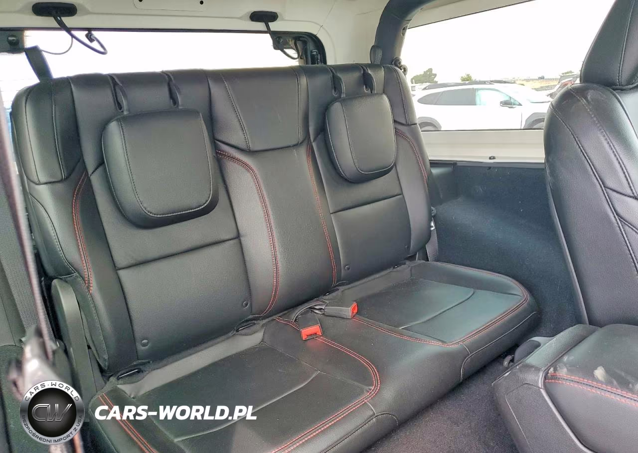 2019 Jeep Wrangler Rubicon VIN:1C4HJXCGXKW610330 - 11