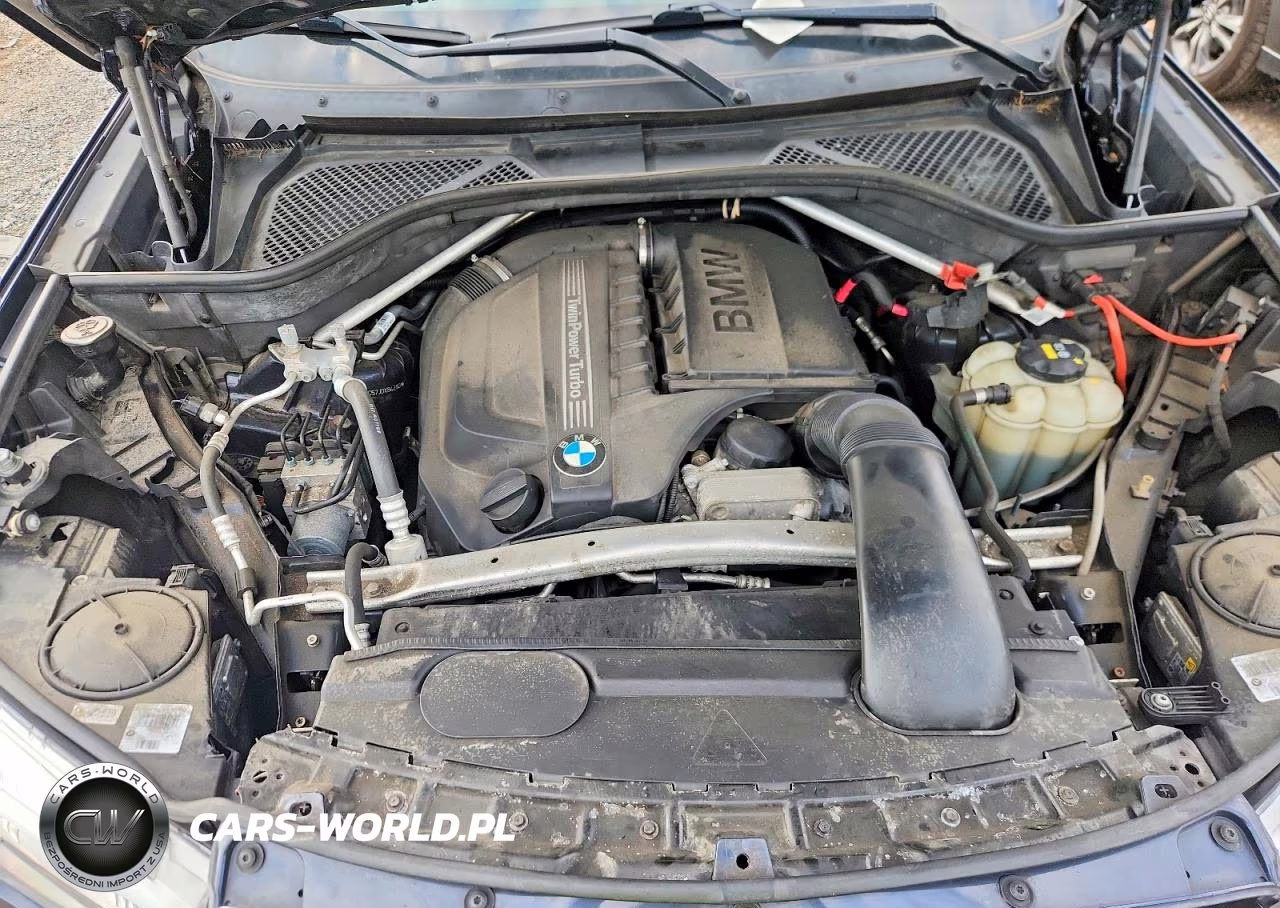 2018 BMW X5 xDrive35I VIN:5UXKR0C57J0X84280 - 12