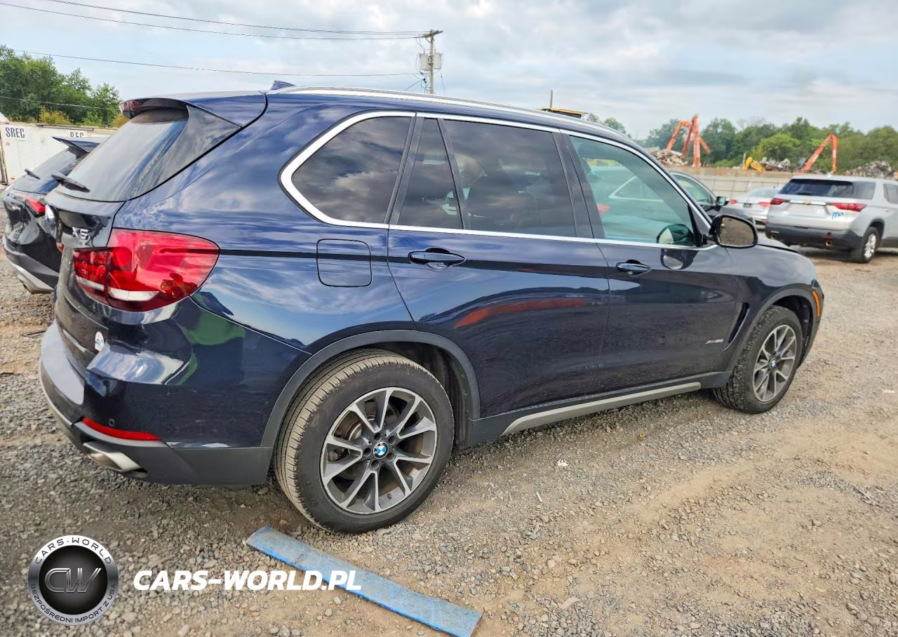 2018 BMW X5 xDrive35I VIN:5UXKR0C57J0X84280 - 3