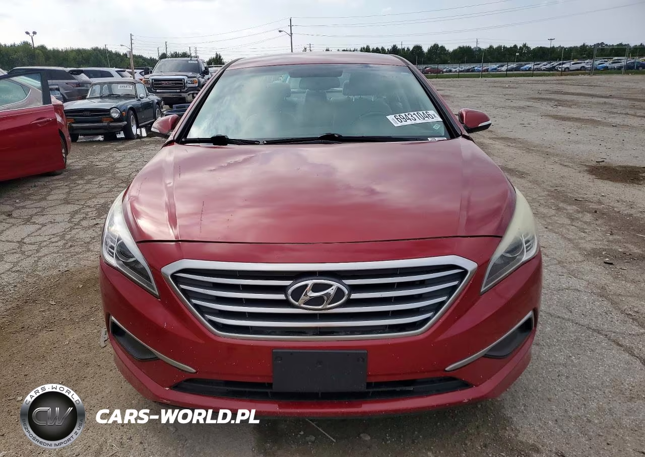 2016 Hyundai Sonata Sport VIN:5NPE34AF9GH354488 - 5