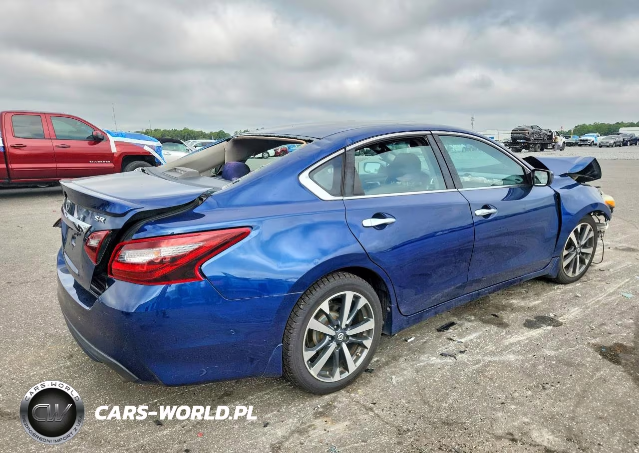 2017 Nissan Altima 2.5 VIN:1N4AL3AP1HC273909 - 3
