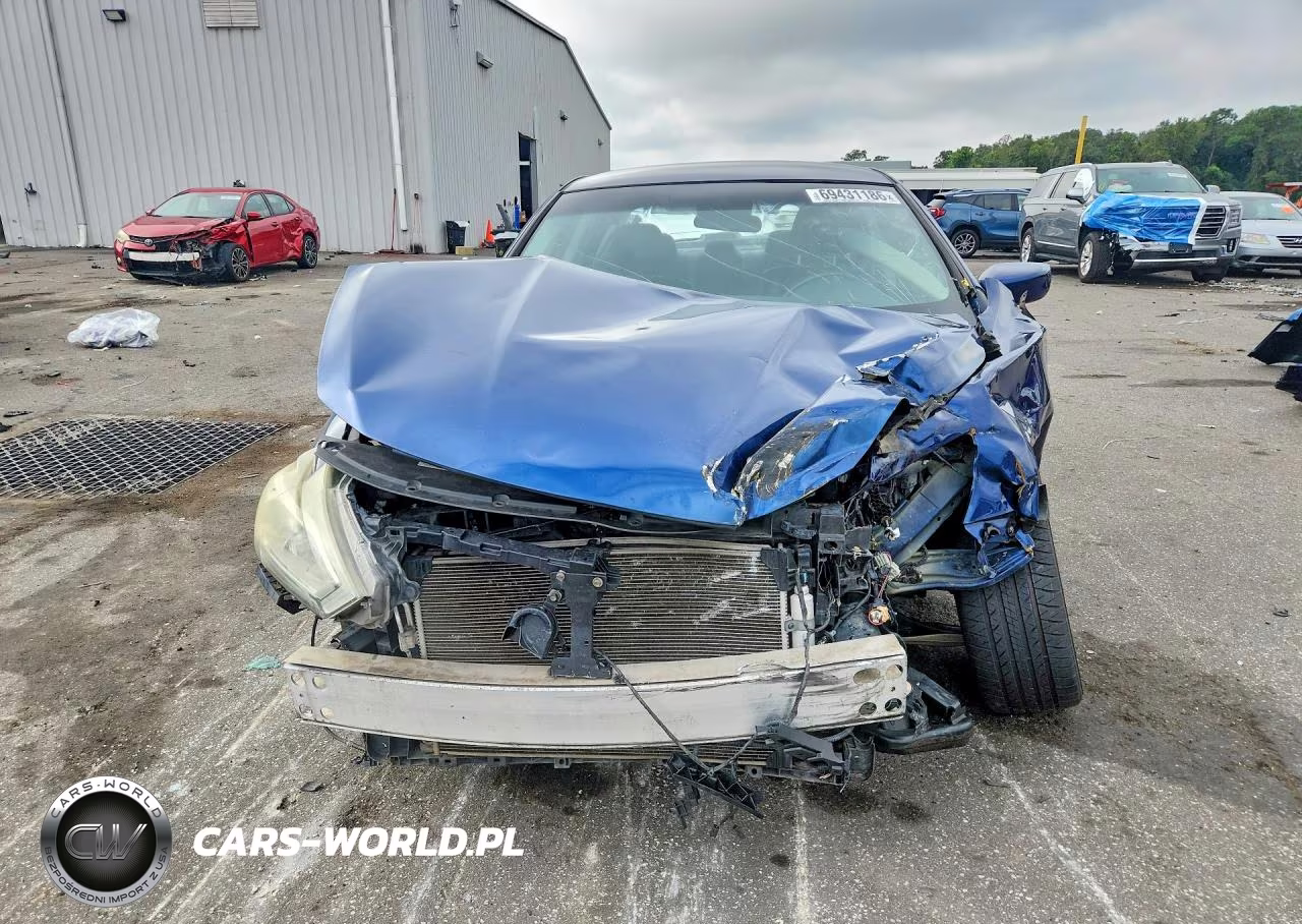 2017 Nissan Altima 2.5 VIN:1N4AL3AP1HC273909 - 5