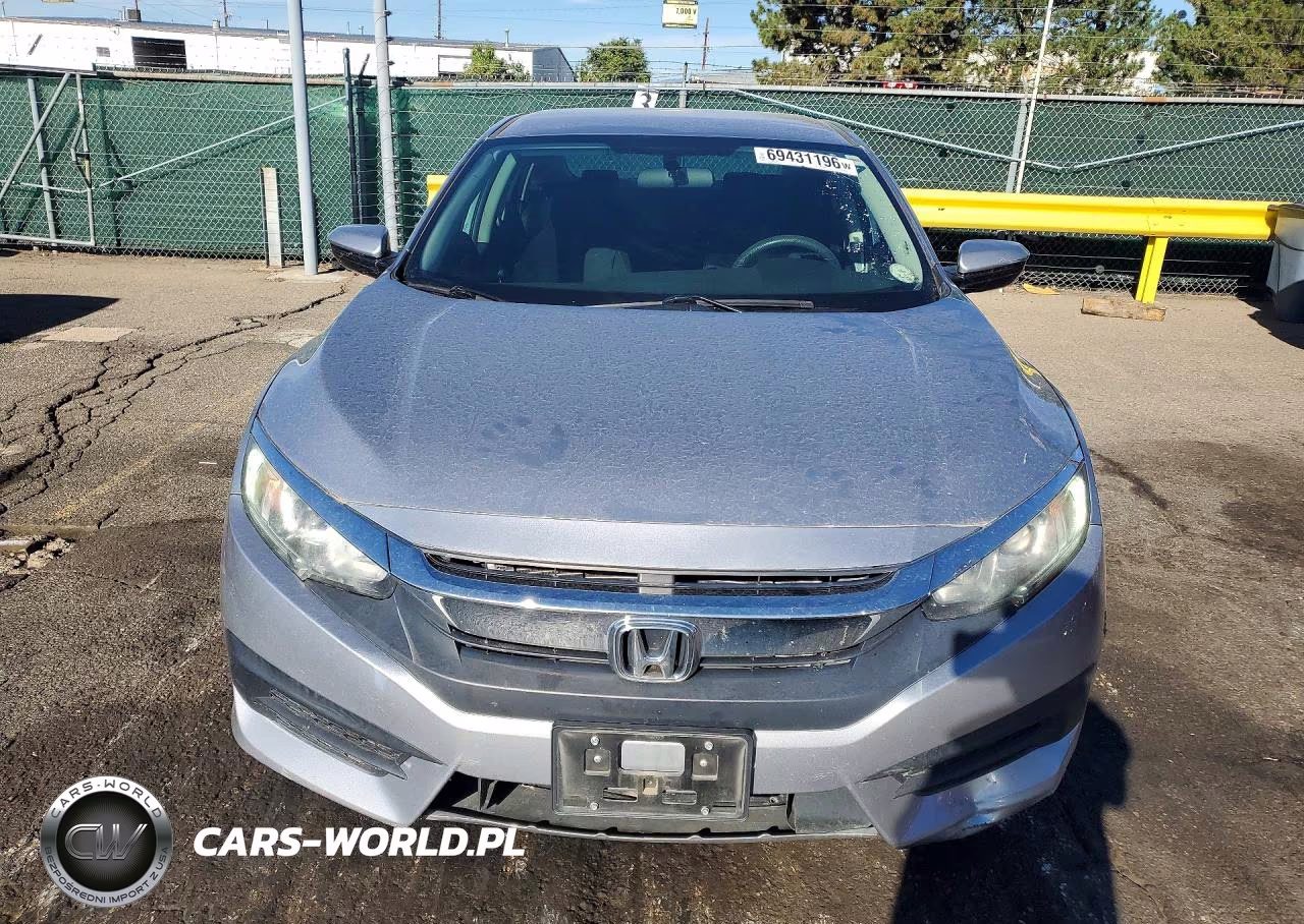 2018 Honda Civic Lx VIN:19XFC2F5XJE005358 - 5