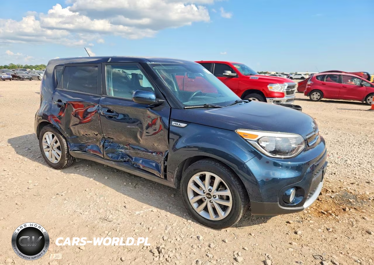 2018 Kia Soul VIN:KNDJP3A5XJ7541769 - 4