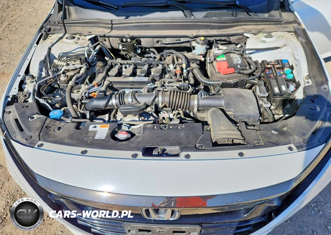 2018 Honda Accord Sport VIN:1HGCV1F3XJA226873 - 11