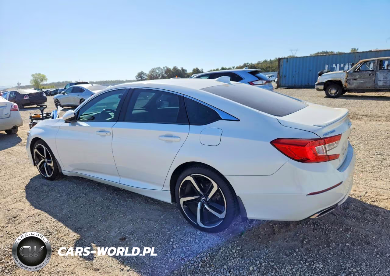 2018 Honda Accord Sport VIN:1HGCV1F3XJA226873 - 2