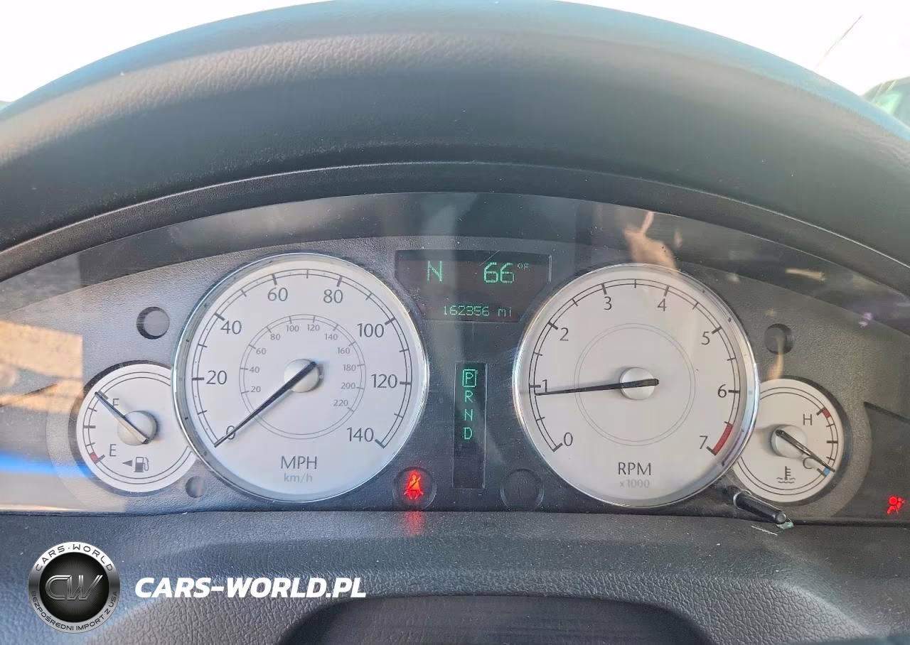 2005 Chrysler 300 Touring VIN:2C3JK53G45H639543 - 9