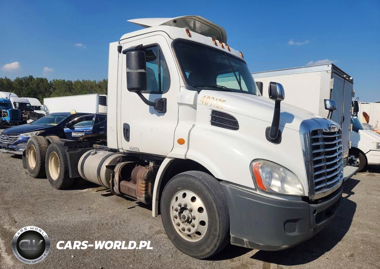 2019 Freightliner Cascadia 113 Semi Truck VIN:3AKJGBDV1KSKD0206 - 4