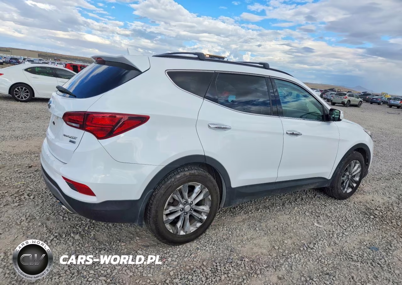 2018 Hyundai Santa Fe Sport 2.0T VIN:5XYZUDLA3JG541921 - 3