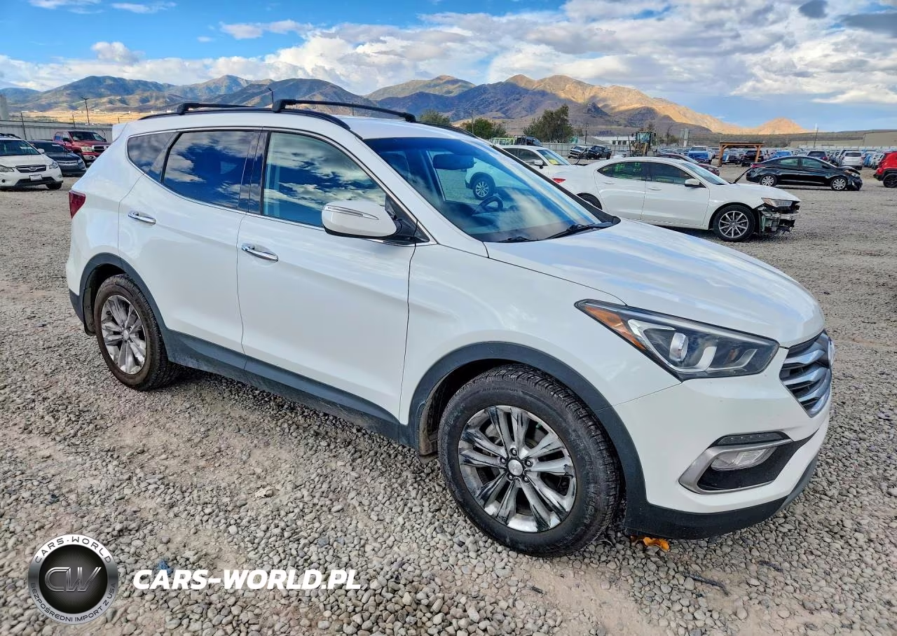 2018 Hyundai Santa Fe Sport 2.0T VIN:5XYZUDLA3JG541921 - 4