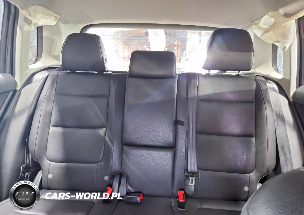 2016 Volkswagen Tiguan S VIN:WVGBV7AX1GW592381 - 10