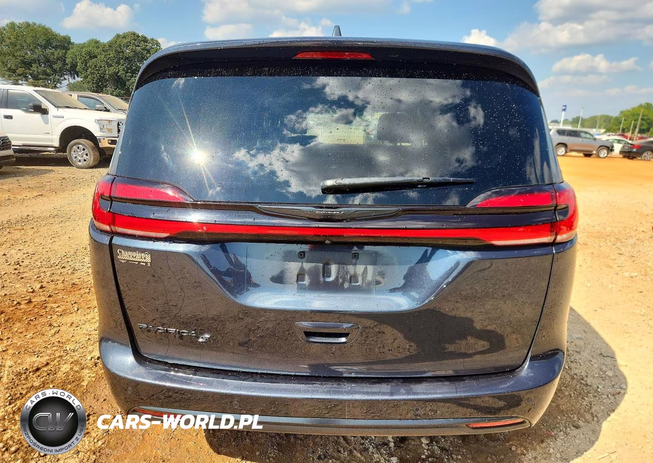 2021 Chrysler Pacifica Touring L VIN:2C4RC1BG7MR503356 - 6