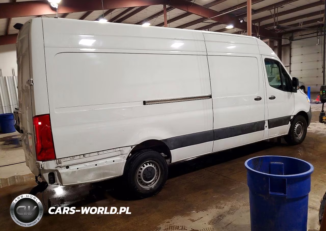 2023 Mercedes-Benz Sprinter 2500 VIN:W1Y4NCHY7PT125595 - 3
