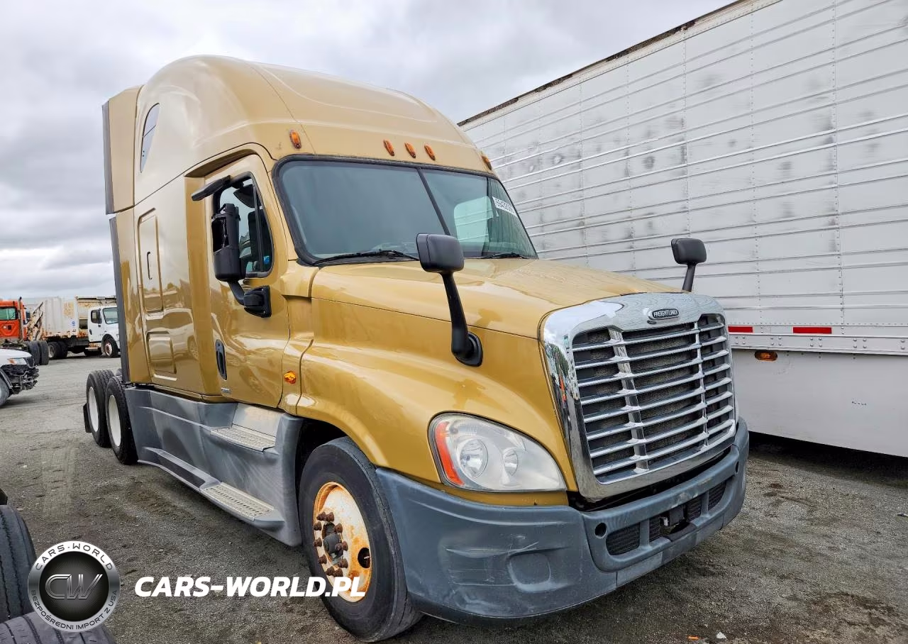 2016 Freightliner Cascadia 125 Semi Truck VIN:3AKJGLD52GSGU5362 - 4