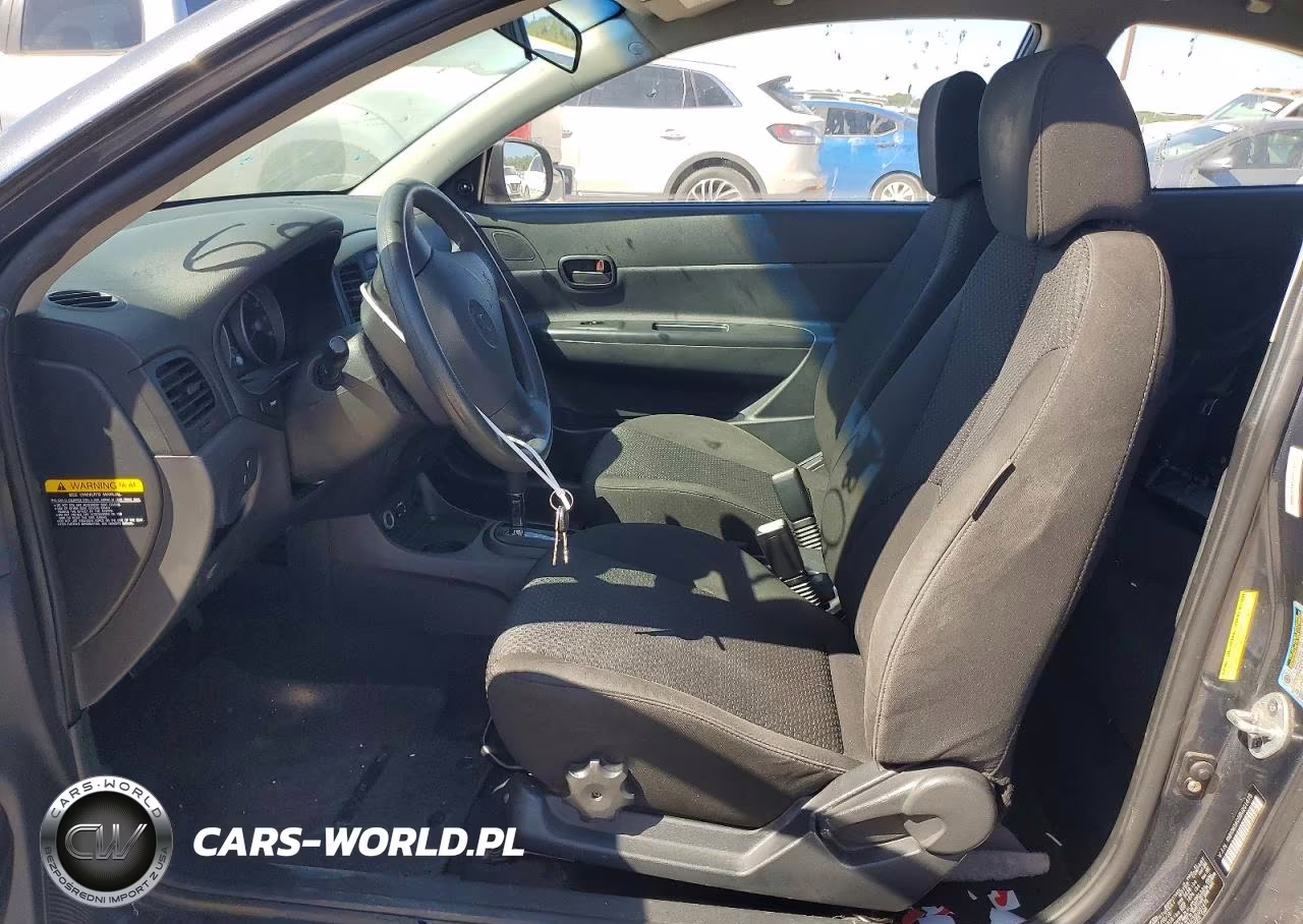 2011 Hyundai Accent Gs VIN:KMHCM3AC5BU201475 - 7