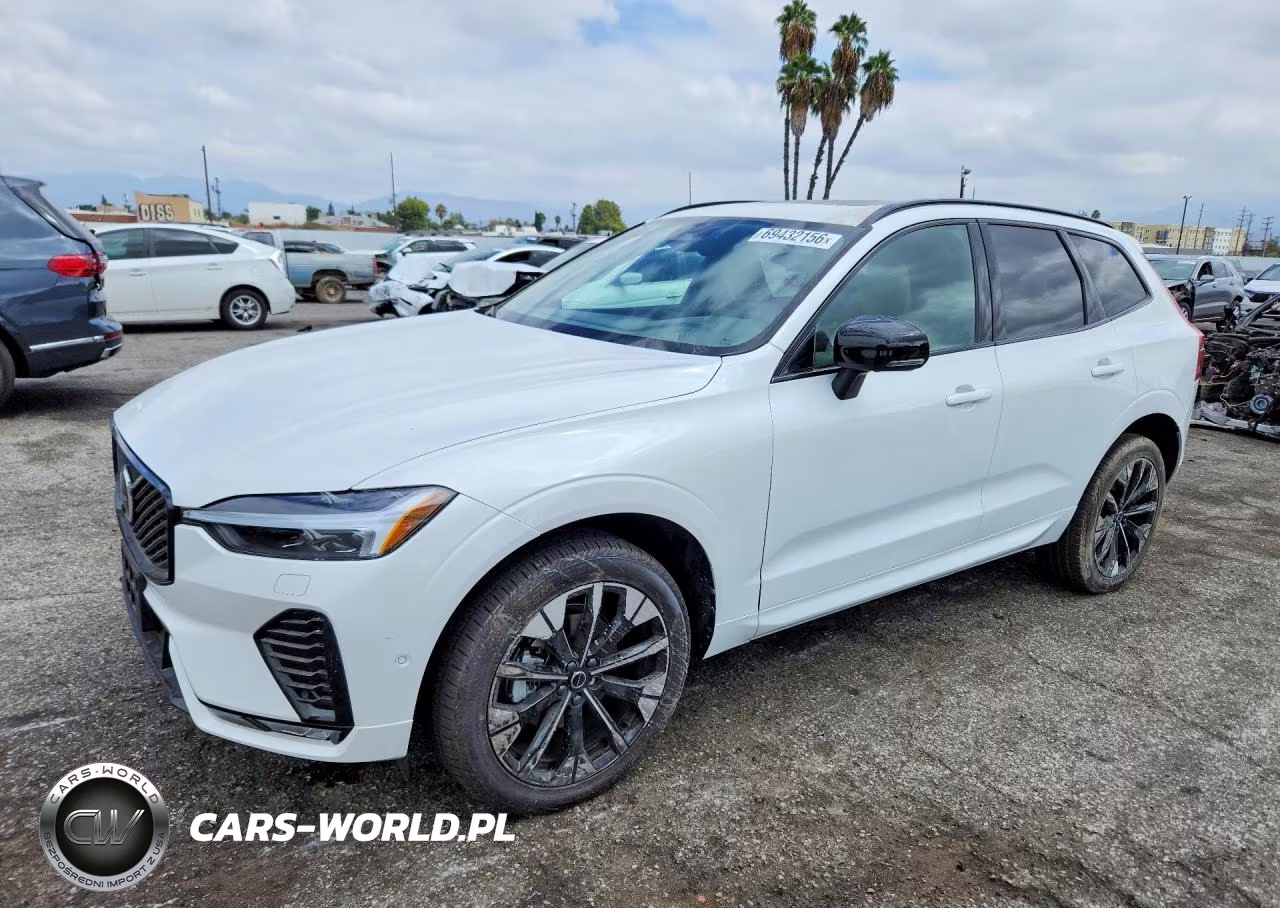 2026 Volvo Xc60 Plus – zdjęcie 1 z 13