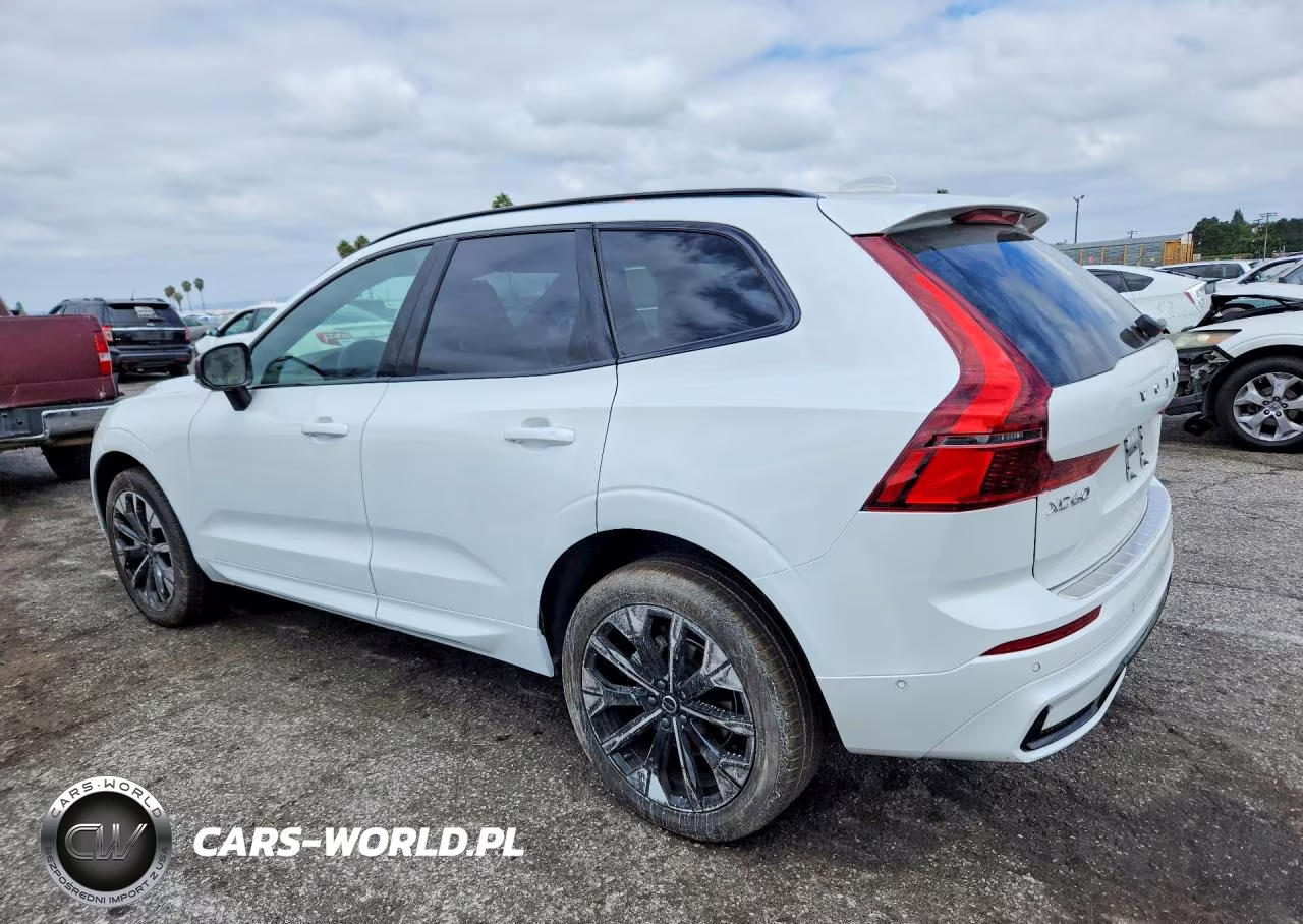 2026 Volvo Xc60 Plus VIN:YV4M12RC4T1297163 - 2