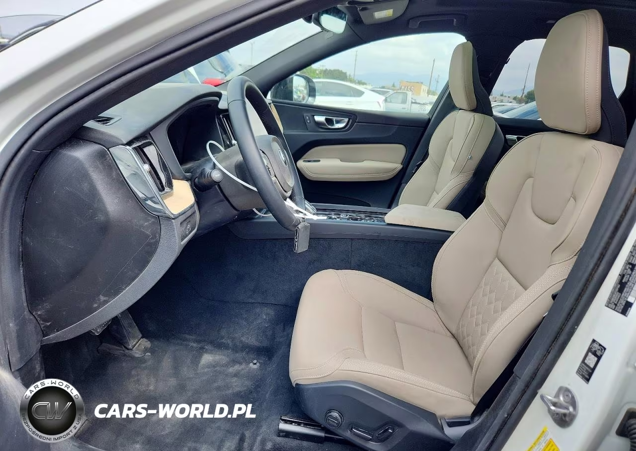 2026 Volvo Xc60 Plus VIN:YV4M12RC4T1297163 - 7