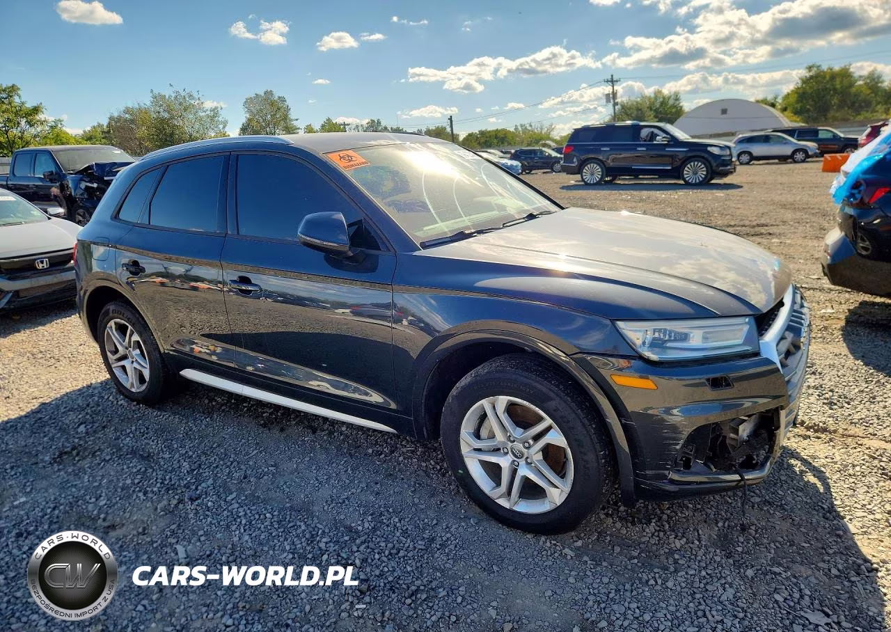 2018 Audi Q5 Premium VIN:WA1ANAFY6J2022707 - 4